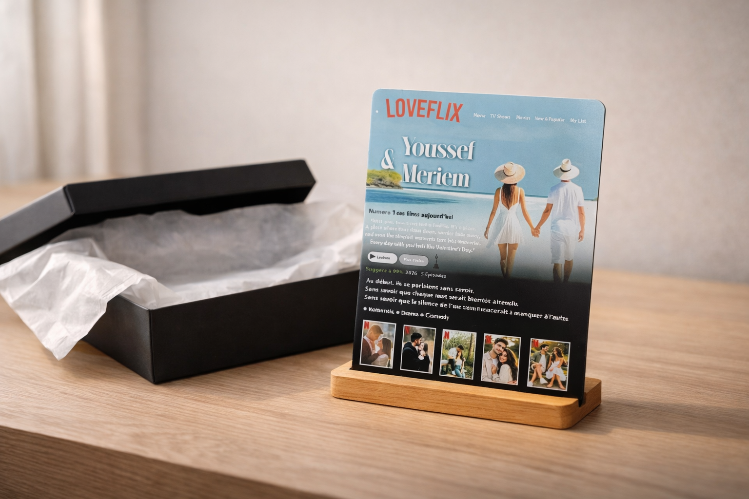 Décoration "LOVEFLIX" Personnalisable - Plaque Aluminium & Support en bois