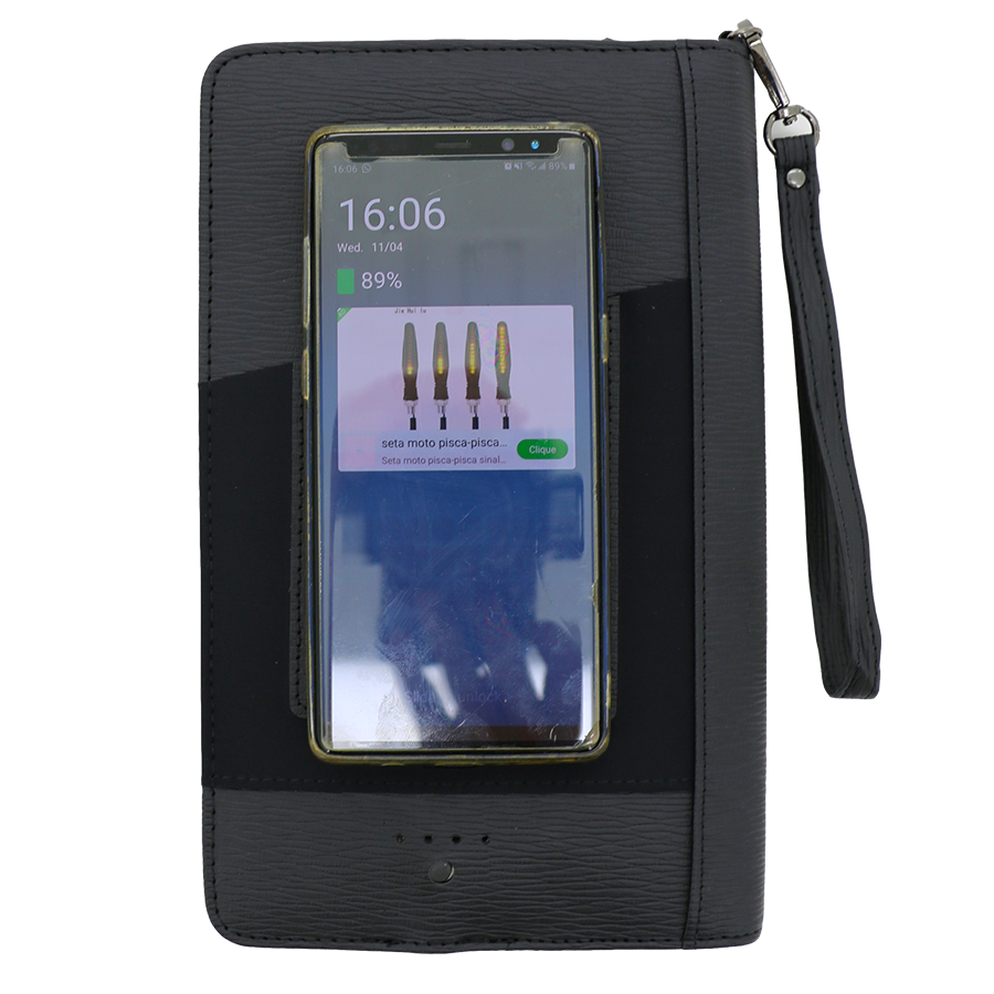 pochette de voyage avec power bank 5000 mah (Copy)